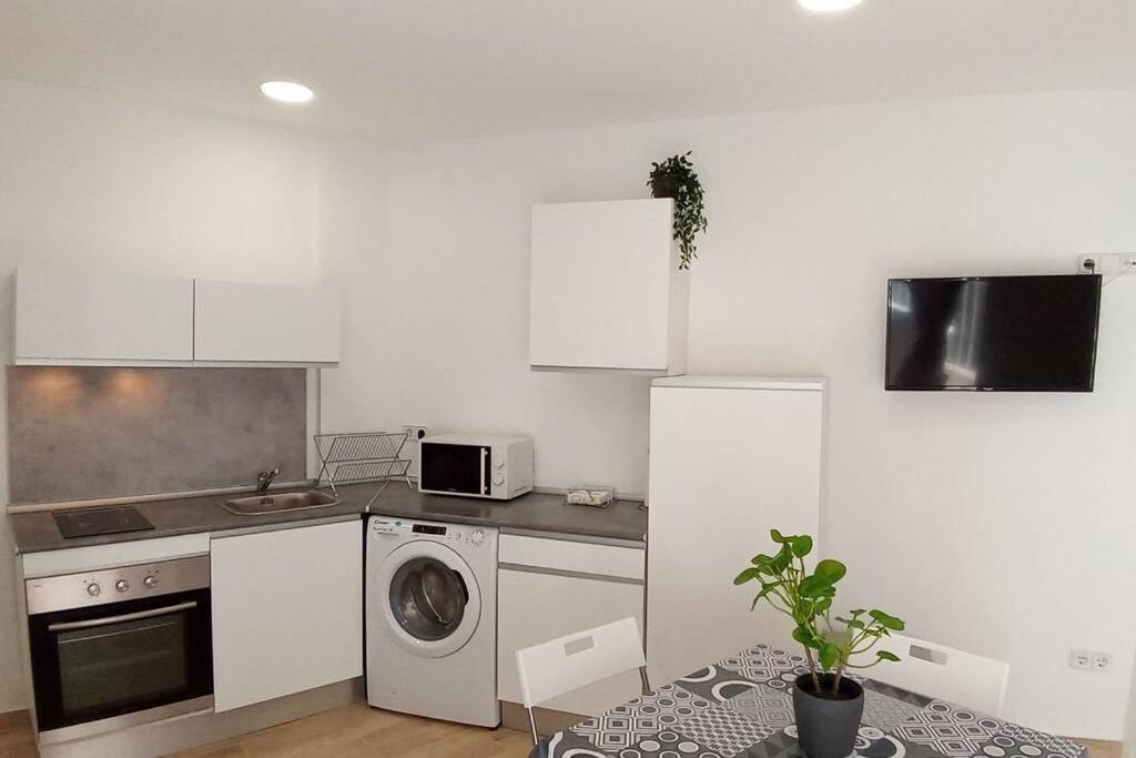Apartamentos En Alameda Junto Al Corte Ingles Cartagena Kültér fotó