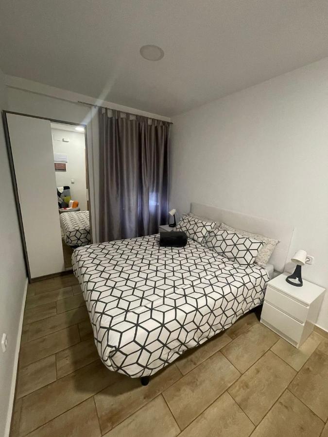 Apartamentos En Alameda Junto Al Corte Ingles Cartagena Kültér fotó